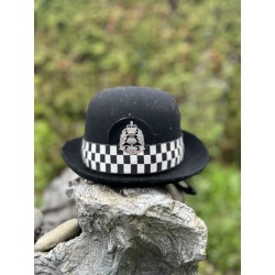 Головной убор ( Шлем ) полицейской Великобритании. Женский.